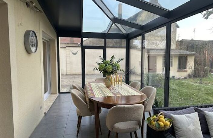 Maison À Vendre alliant modernité et charme de l'ancien — photo 2