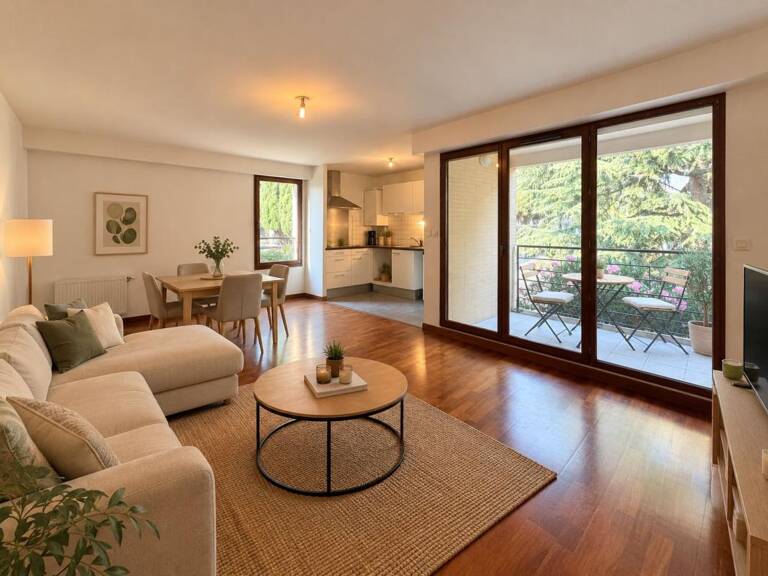 Appartement À Vendre — photo 1