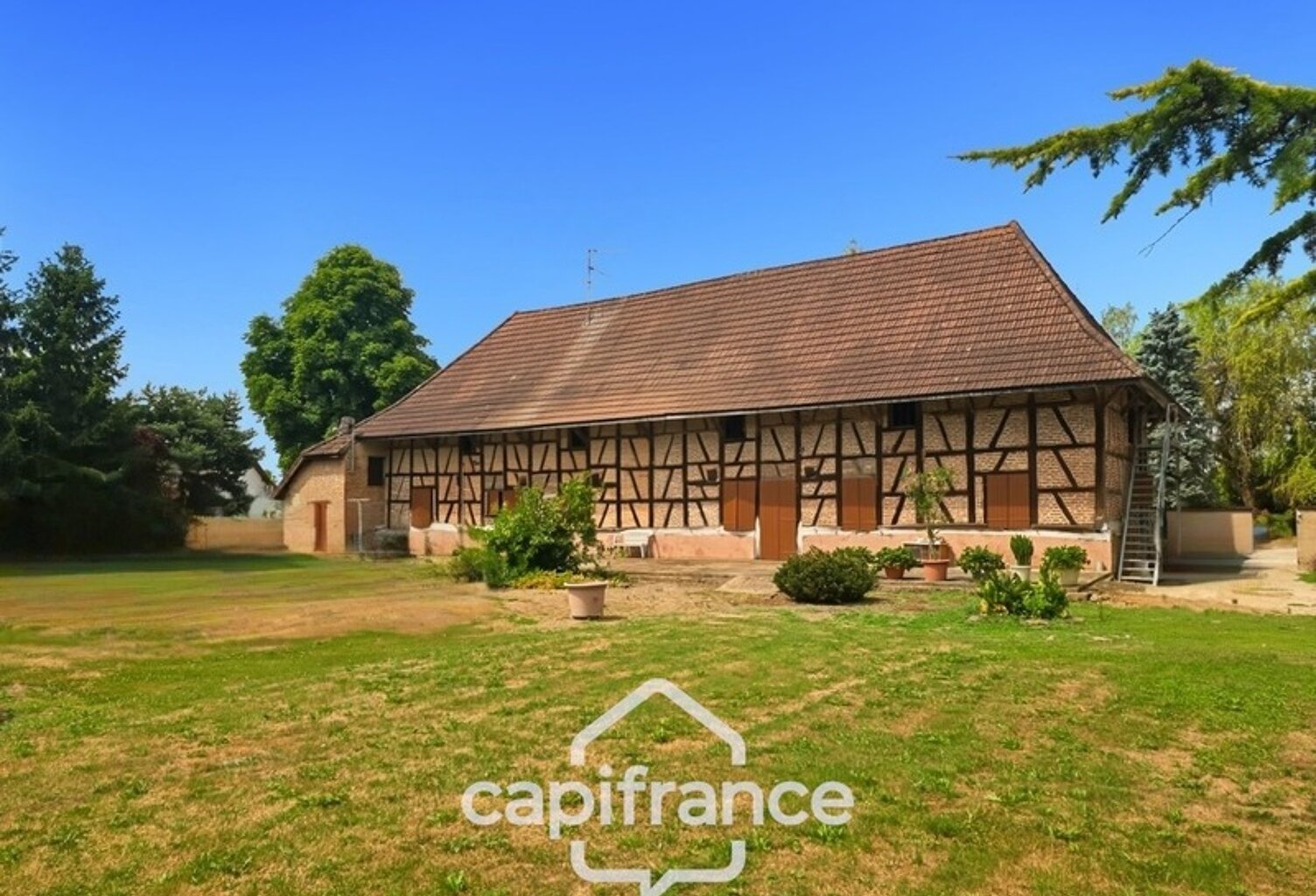 Ferme Bressane d'exception à vendre à MERVANS (71) 10 pièces — photo 1