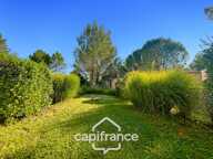 Charmant Bastidon dans le Domaine du Golf de Pont Royal, 45 m2 habitable, ravalé, avec jardin privatif, élevé d'un étage, 2 chambres,  terrasse, calme et nature — photo 2