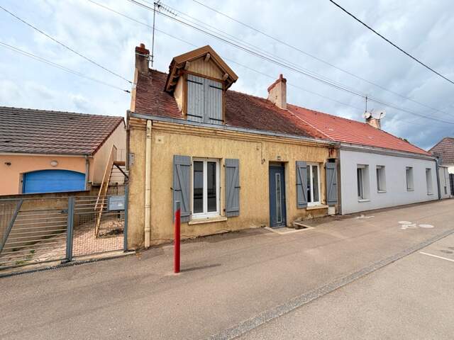 Maison à vendre 5 pièces GUEUGNON (71) — photo du bien