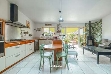 Maison 5 pièces 349900 €