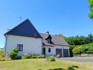 À vendre : Maison mitoyenne de 4 pièces,143 m2 env., 3 chambres sur un terrain de 1500 m2 avec panorama exceptionnel sur la campagne. SOURDEVAL (50) — photo 3