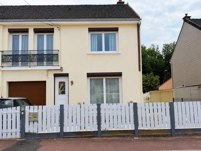 🏡 Maison 3 chambres avec jardin sans vis-à-vis à Roëzé-sur-Sarthe — photo du bien