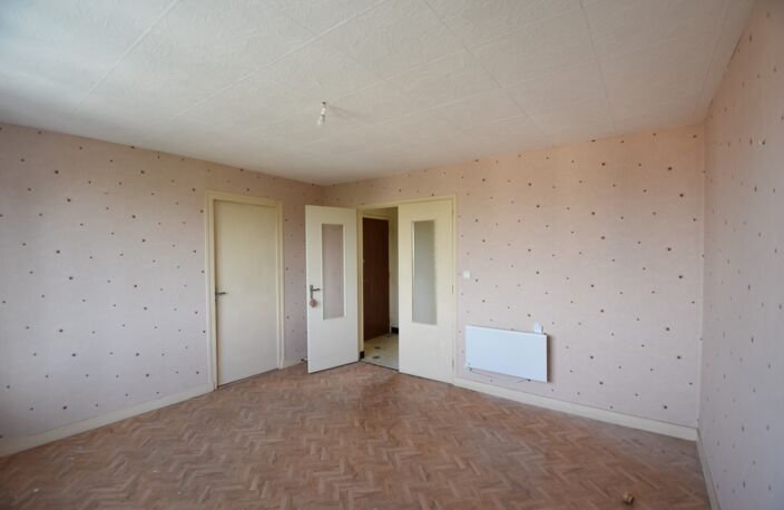 Appartement à vendre 4 pièces DIGOIN (71) — photo 2