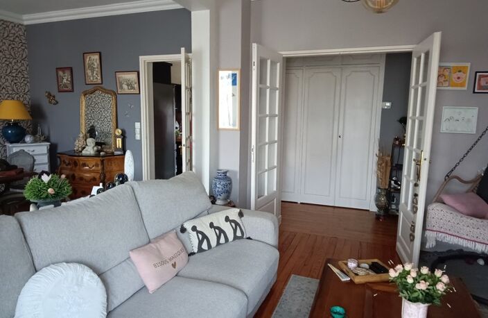 Appartement à vendre 5 pièces 110 m2 centre YVETOT (76) — photo 2
