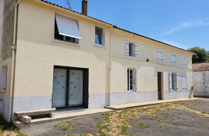 Maison de campagne avec studio, dépendances et jardin – Bords — photo 3