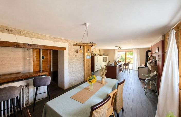 Maison de campagne avec studio, dépendances et jardin – Bords — photo 5