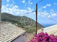 Maison d'Américain au Cap Corse inclut un petit gîte entièrement autonome et indépendant — photo 3