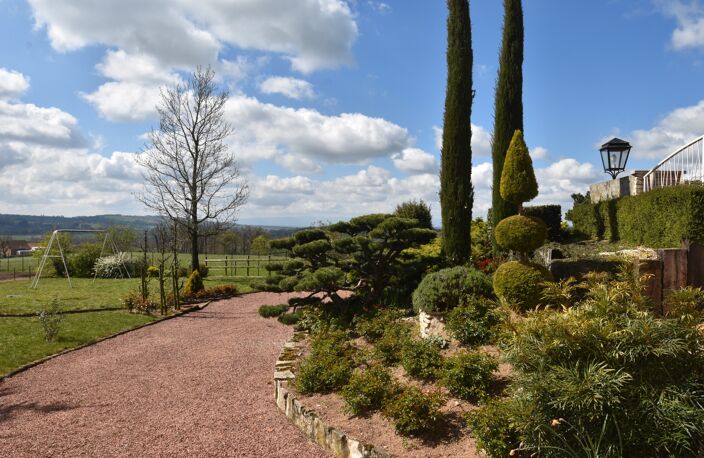 Vue exceptionnelle sur la campagne du sud brionnais - maison 120m² - 3 chambres - secteur trés calme — photo 4