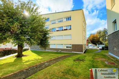 Appartement 3 pièces 762 €