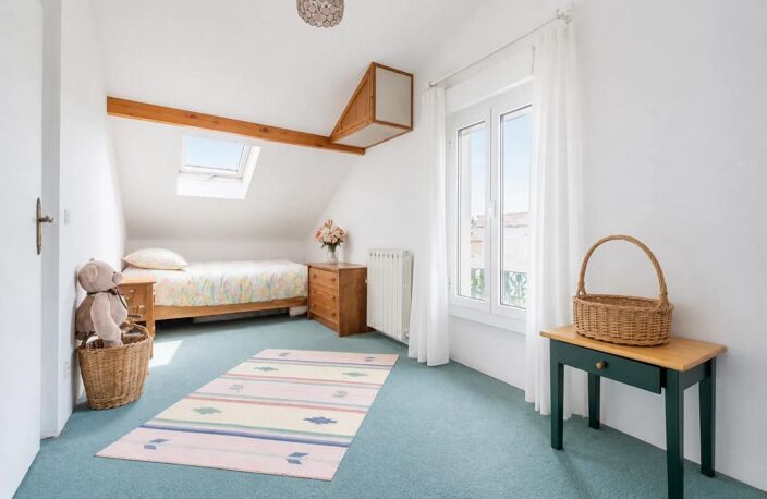 Maison de 5 pièces de 134 m² à Drancy — photo 4