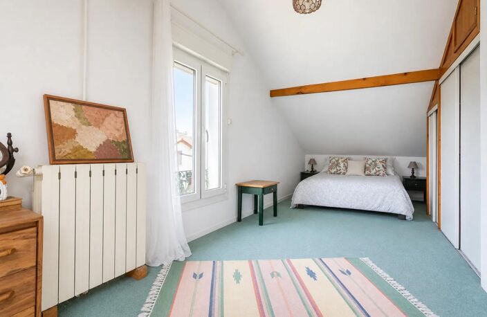 Maison de 5 pièces de 134 m² à Drancy — photo 5
