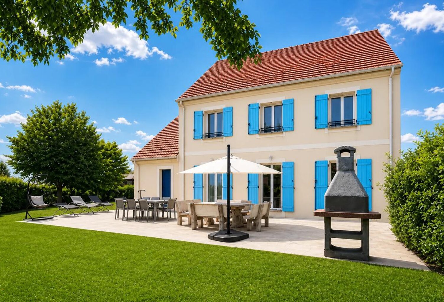 Maison de 8 pièces de 140 m² à Neuilly-en-Thelle — photo 1