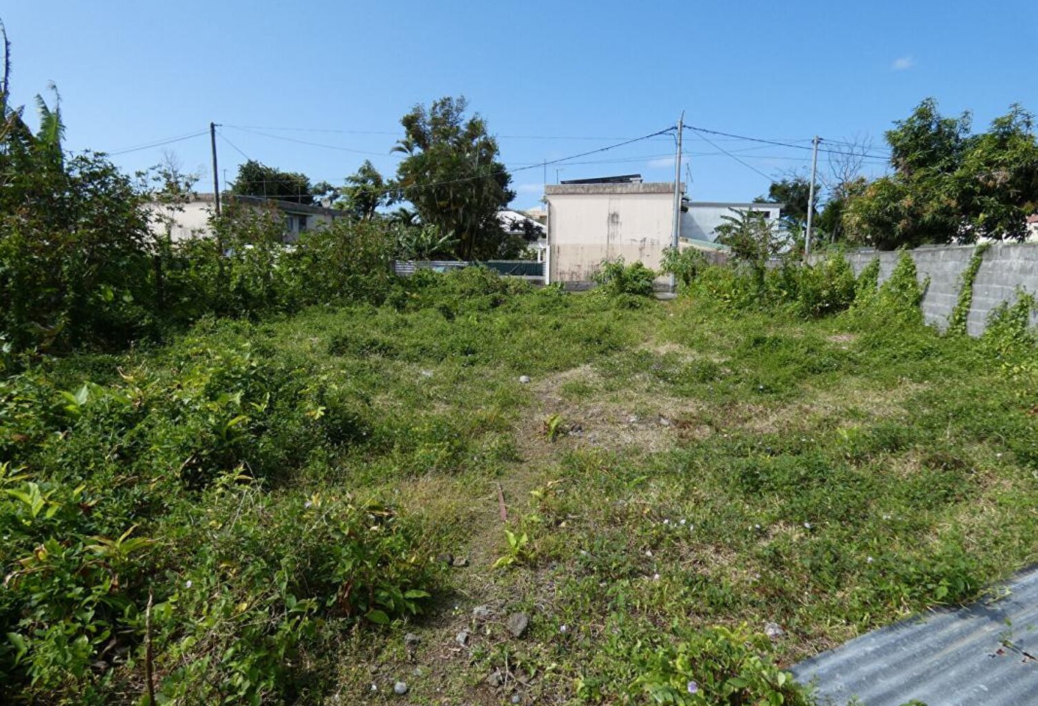 97470 Saint Benoit terrain constructible 511 m2 en zone Ua13 — photo 1