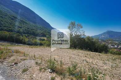 Terrain  250000 €
