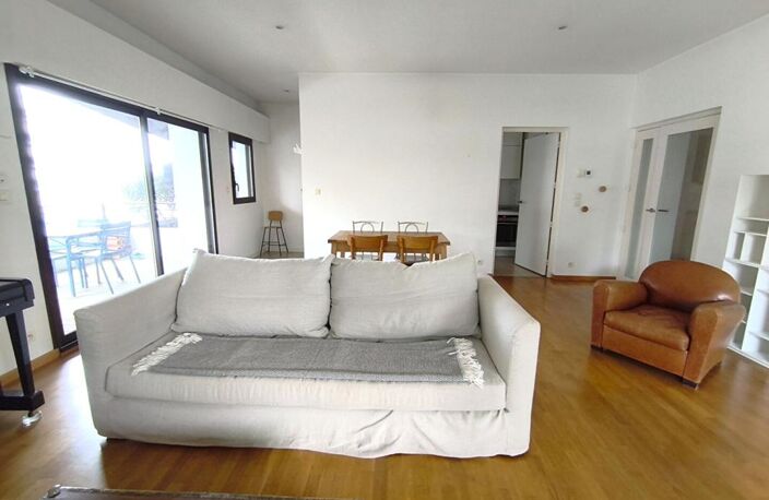 Appartement Nantes 3 pièces 77 m2 avec 3 terrasses, box et cave — photo 5