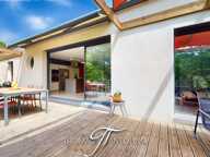 EN EXCLUSIVITE - PLAIN PIED - 3 CHAMBRES - SOUS SOL - PISCINE — photo 4