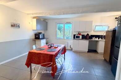 Immeuble  249000 €