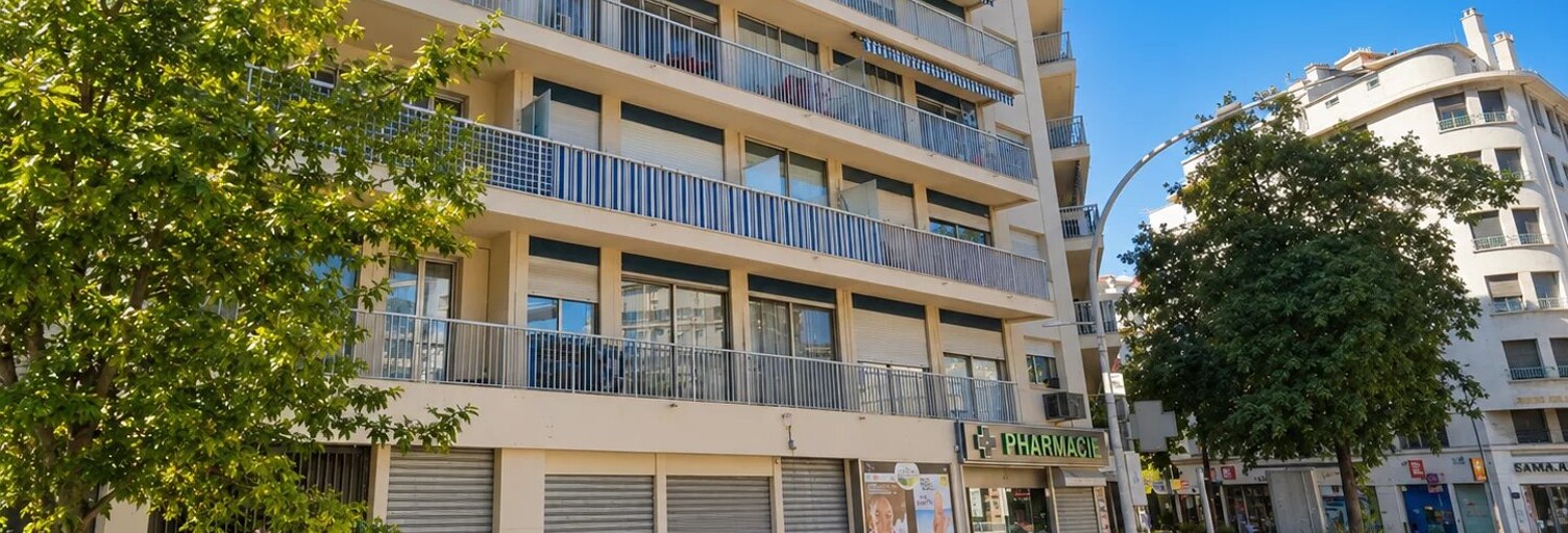 Garage   m² à vendre à Nice (06000)