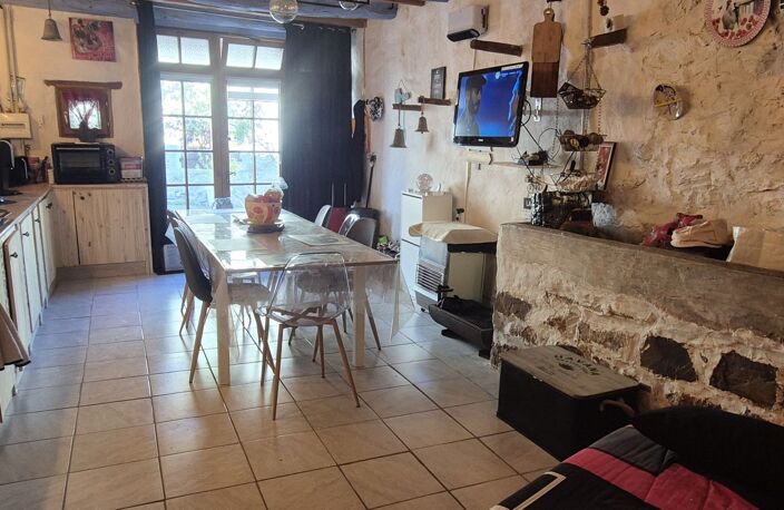 Maison de ville Avec cour — photo 4