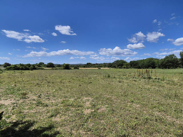 SAUSSINES MAGNIFIQUE TERRAIN A BATIR DE 3615M2  DONT 710M2 C — photo du bien