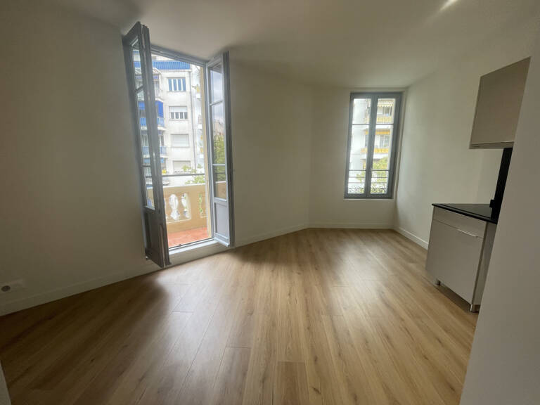 Nice Bas Cessole, charmant 2 pièces de 46m2 au 3 ème et dern — photo 1