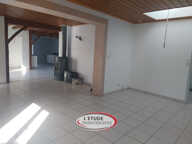 Ste Pazanne : Plain pied 135 m2, 3 chs, 1 bureau, double gar — photo 2