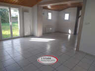 Ste Pazanne : Plain pied 135 m2, 3 chs, 1 bureau, double gar — photo 3