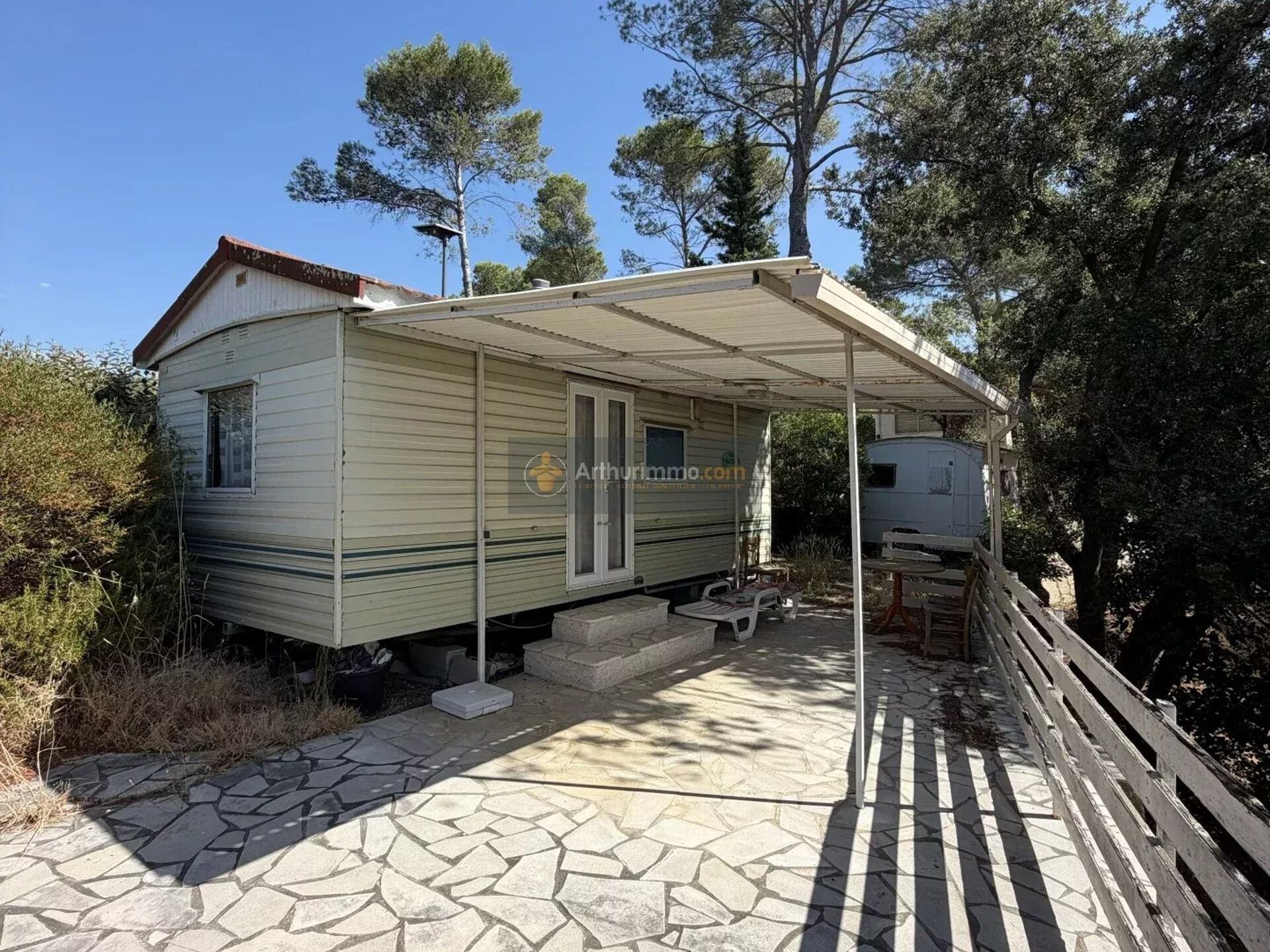 Vente Terrain · à Fréjus · 48 000 €