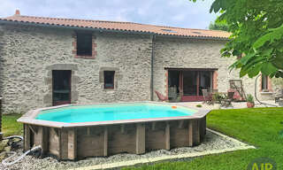 Maison 6 Pièces 142 m² à vendre à Les Brouzils (85260)