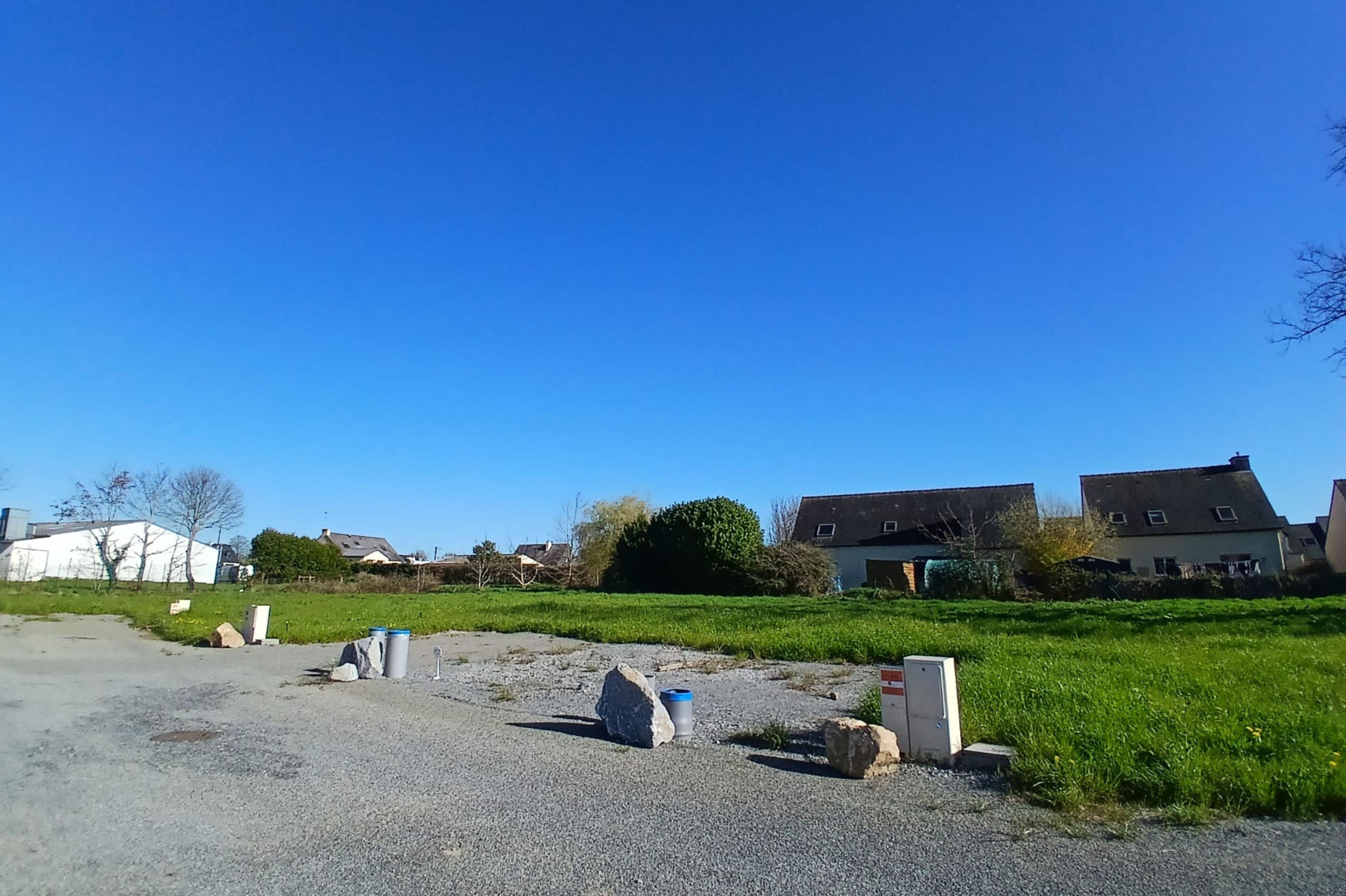 Terrain viabilisé, libre de constructeur