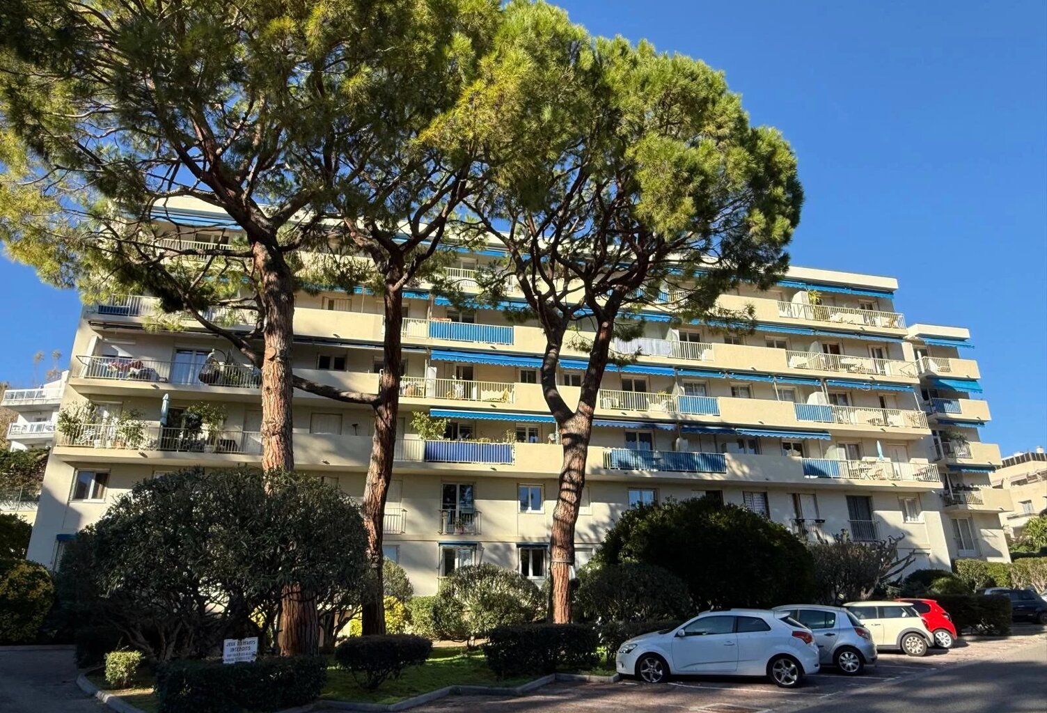 NICE-SAINT-AUGUSTIN, 3 pièces de 58 m² avec balcon, cave et plac — photo 1