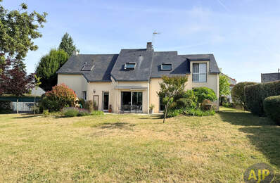 EXCLUSIVITÉ  ST HERBLAIN BOURG VASTE MAISON 4 CH + BUREAU — photo du bien