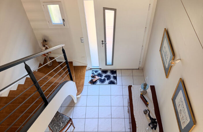 EXCLUSIVITÉ  ST HERBLAIN BOURG VASTE MAISON 4 CH + BUREAU — photo 2