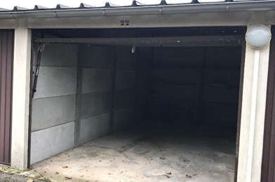 Garage  85 €