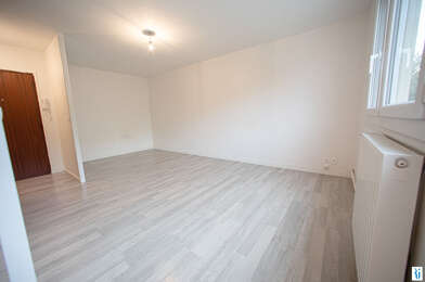 Appartement 1 pièces 470 €