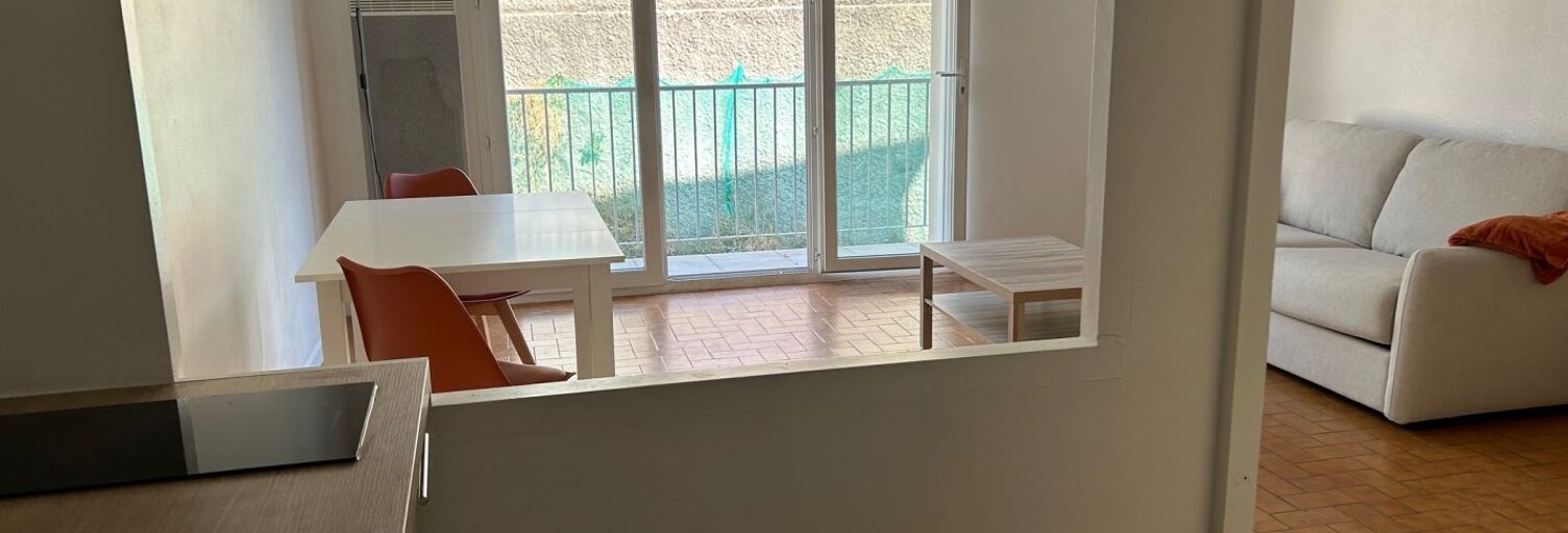Appartement 1 Pièce 33 m² à louer à Nîmes (30900)