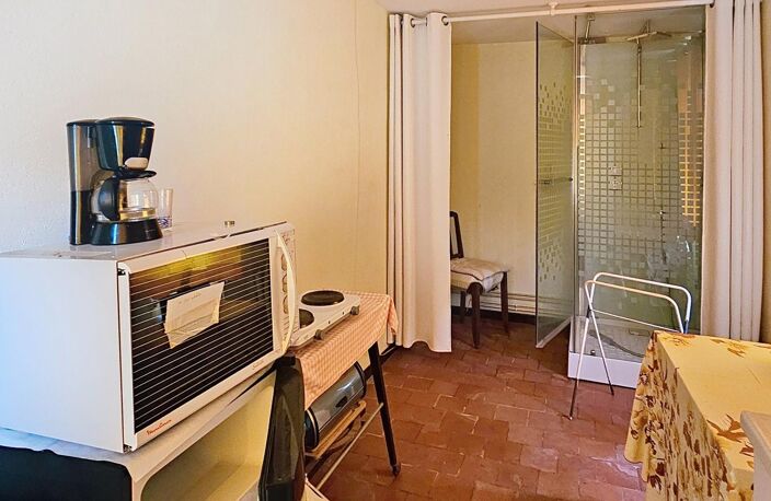 Maison avec travaux beau potentiel — photo 2