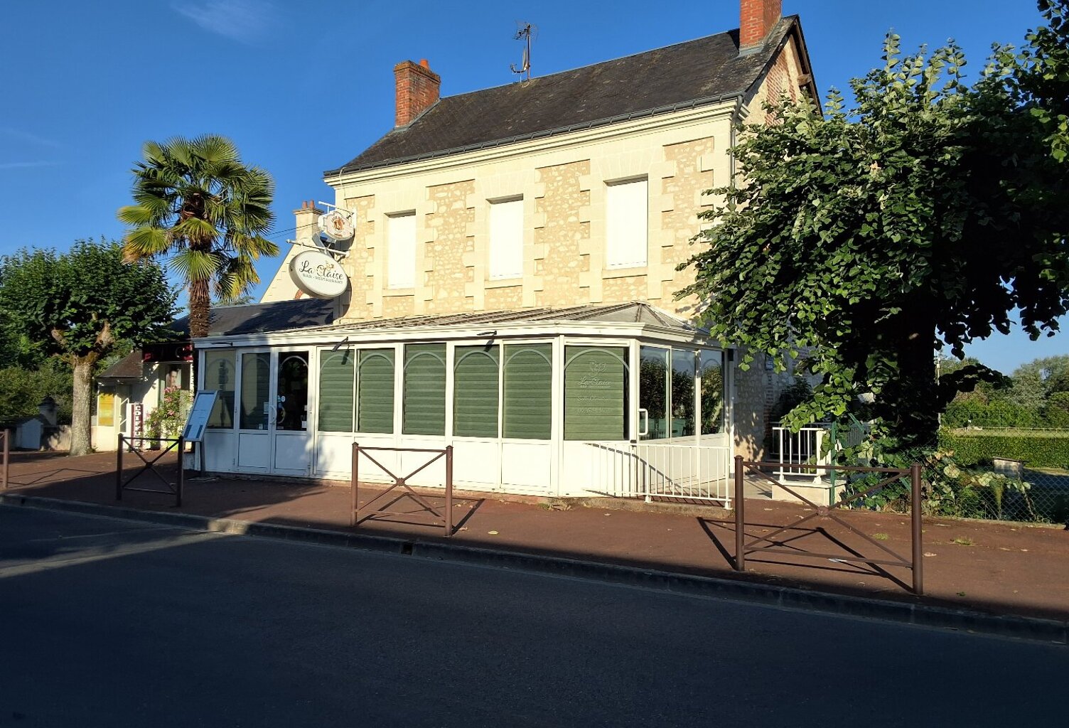 Restaurant — photo 1