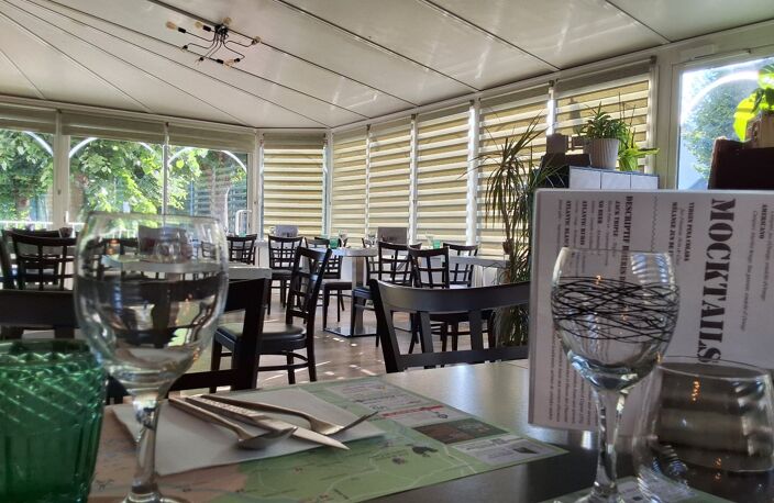 Restaurant — photo 3