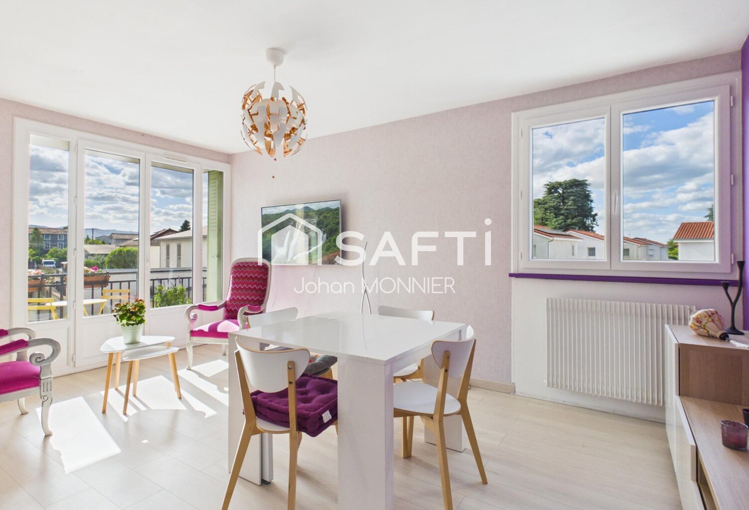 Appartement T3 de 64 m2 fonctionnel, 2 balcons, garage dans une résidence sécurisée à deux pas du centre ville — photo 1