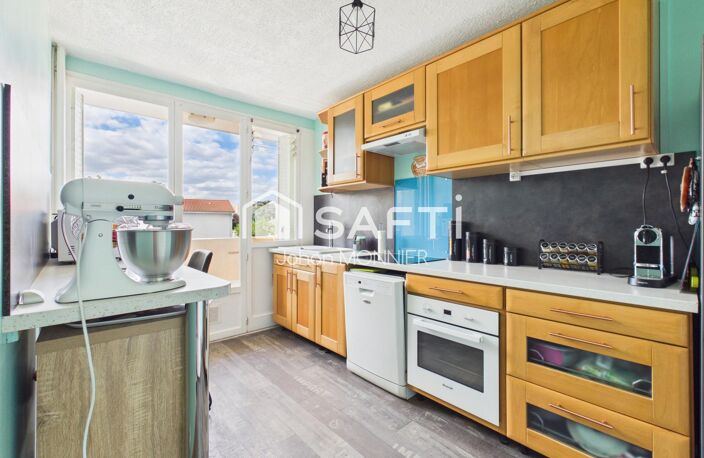 Appartement T3 de 64 m2 fonctionnel, 2 balcons, garage dans une résidence sécurisée à deux pas du centre ville — photo 3