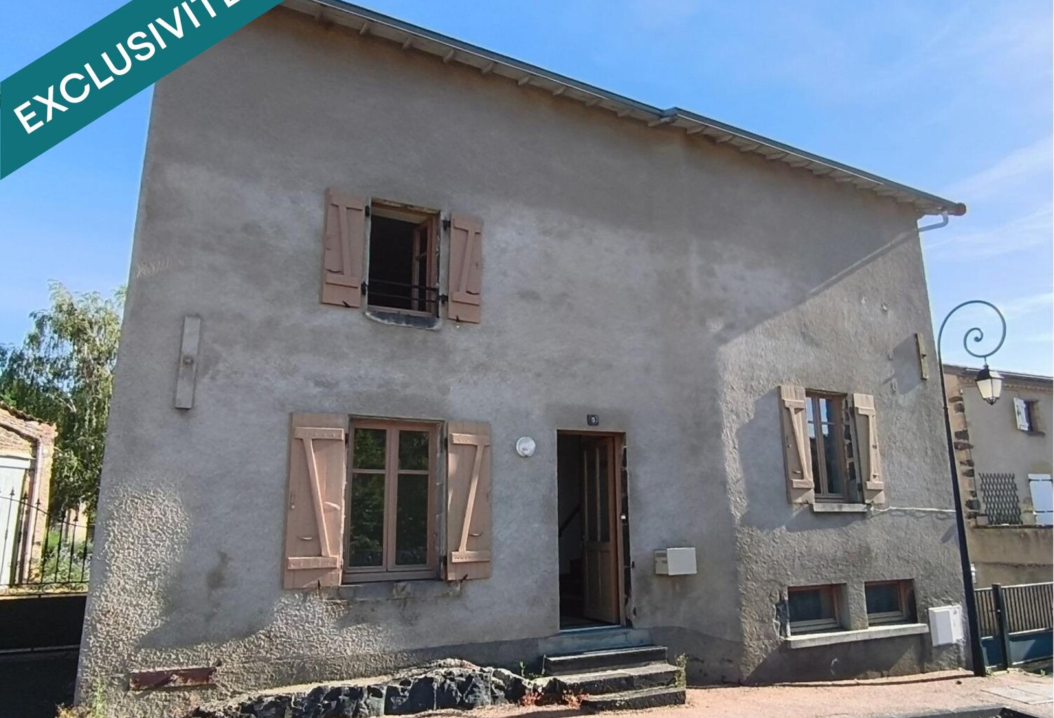 Charme et beau potentiel à Saint-Saturnin ! — photo 1