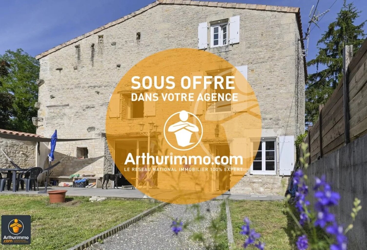 Maison en pierre 100m² à Vallans — photo 1
