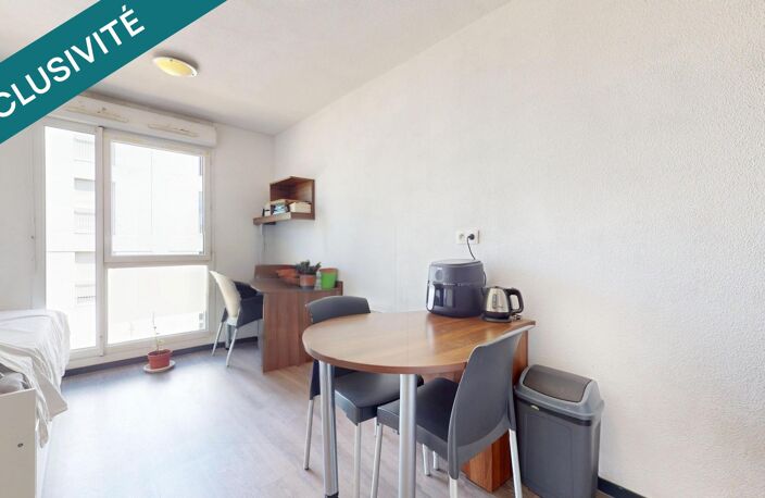 APPARTEMENT 1 PIECE - BRON — photo 3