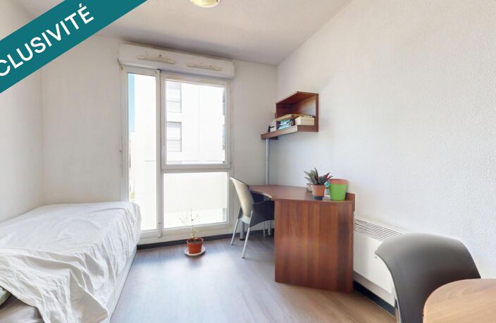 APPARTEMENT 1 PIECE - BRON — photo 4
