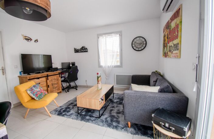 Bel appartement T2 récent de 47m2 avec terrasse et parking — photo 4