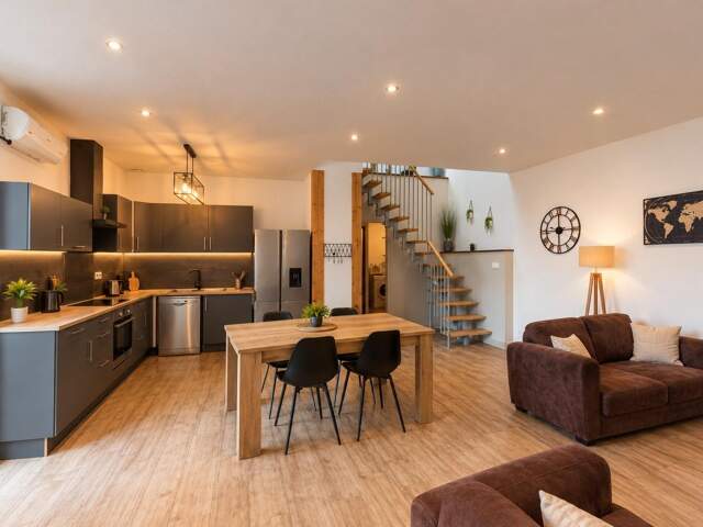 maison de ville en colocation (4 chambres louées) — photo du bien