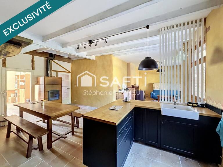 Maison de caractère aux multiples possibilités ! — photo 1